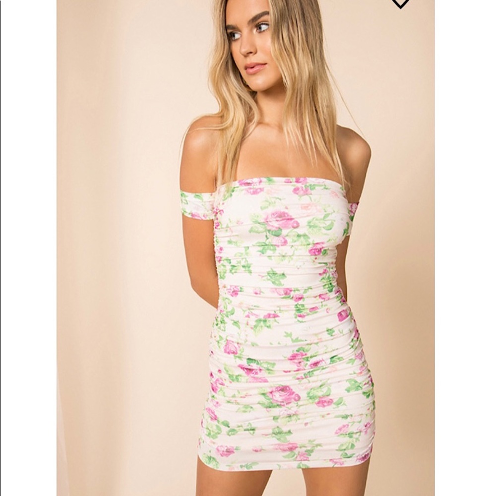 superdown elora ruched mini dress